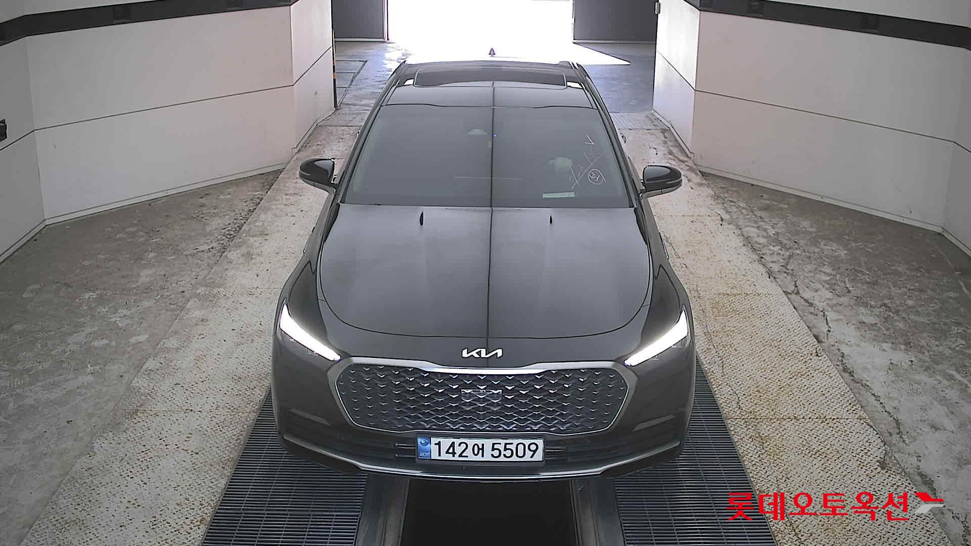 KIA THE NEW K9 (G) 3.3 T Platinum Best SelectionⅠ