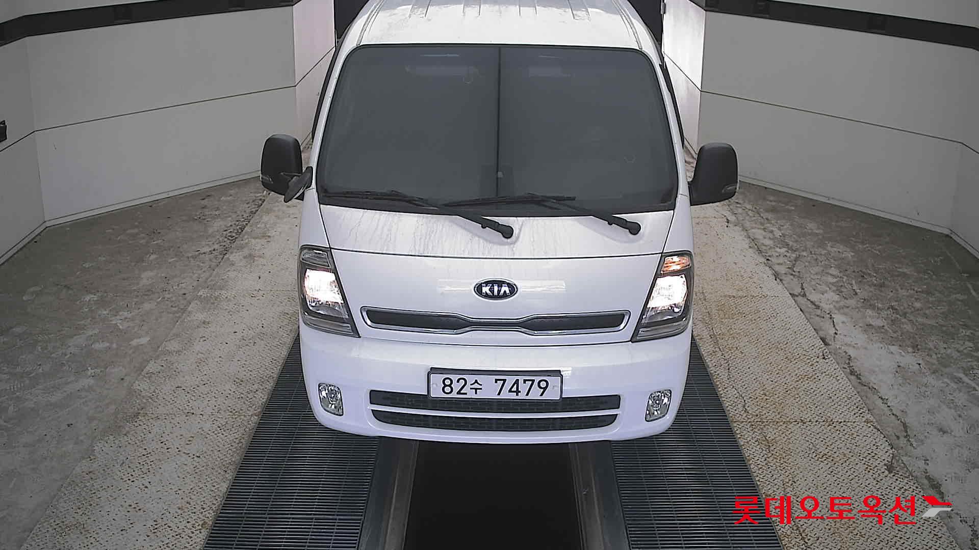 KIA BONGO (D) 2.5 1.2-Ton King Cab Extra Long Wheelbase 2WD GL Manual