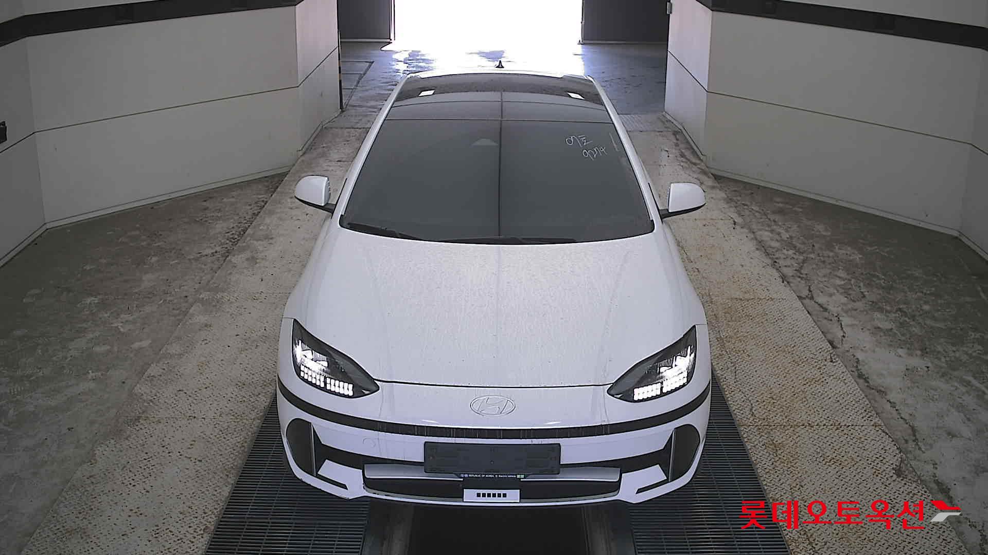 Hyundai IONIQ 6 (E) Long Range Exclusive 2WD