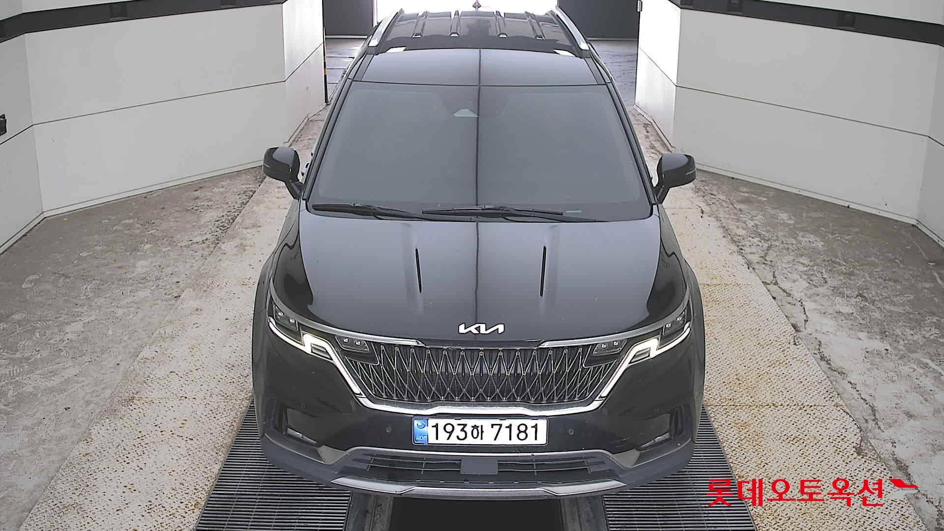 KIA CARNIVAL KA4 (D) 2.2 Noblesse 9-Seater