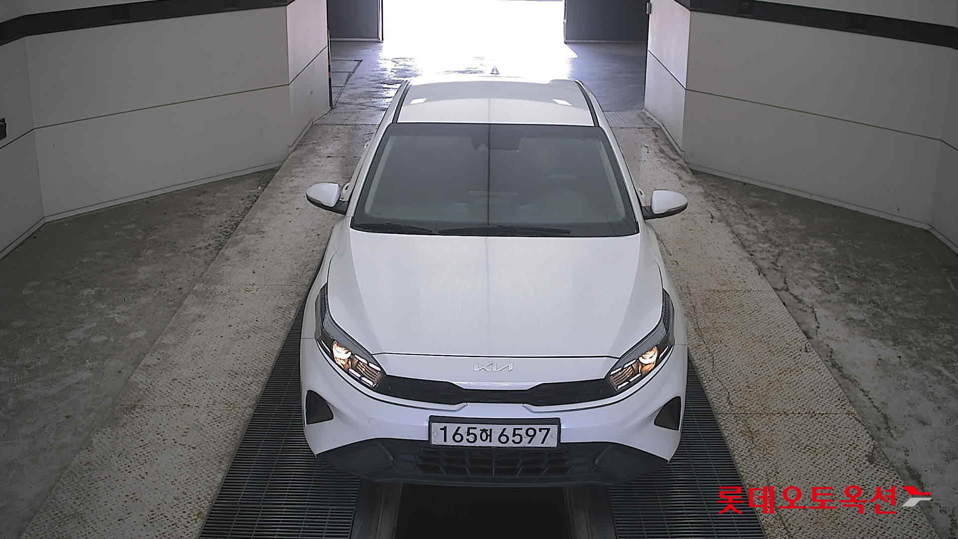 KIA THE NEW K3 (G) 1.6 Prestige