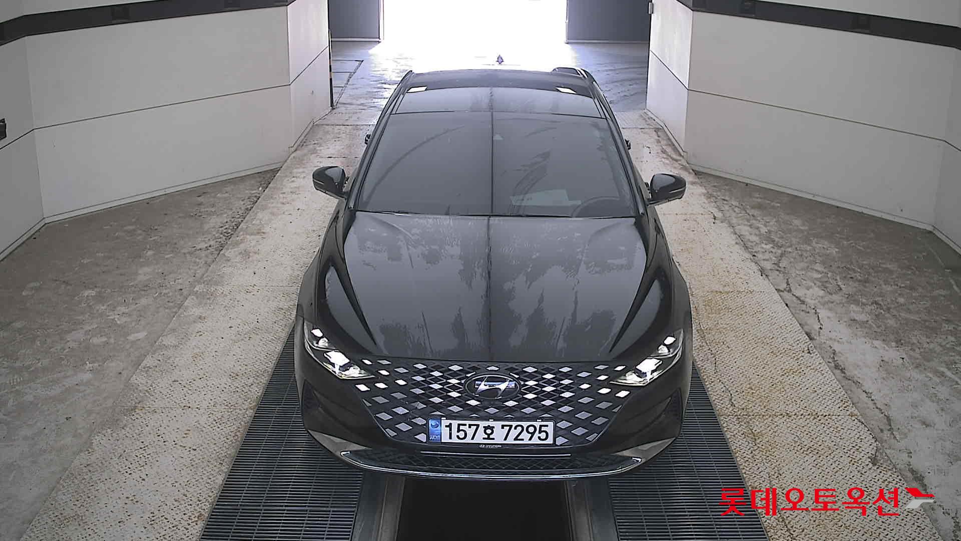 Hyundai THE NEW GRANDEUR (G) 2.5 Le Blanc
