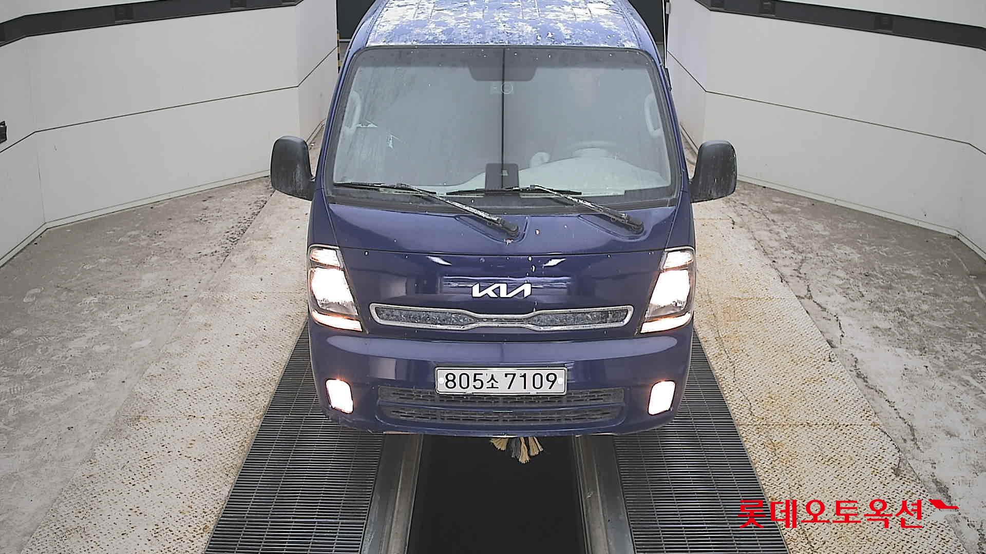 KIA BONGO (D) 2.5 1-Ton Double Cab Long Wheelbase 4WD GLLight Manual