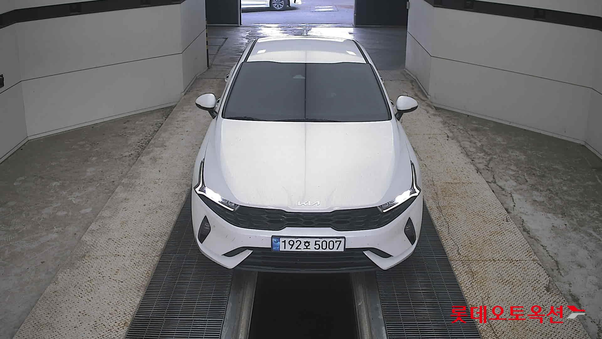 KIA INTERACTIVE K5 (H) 2.0 Trendy