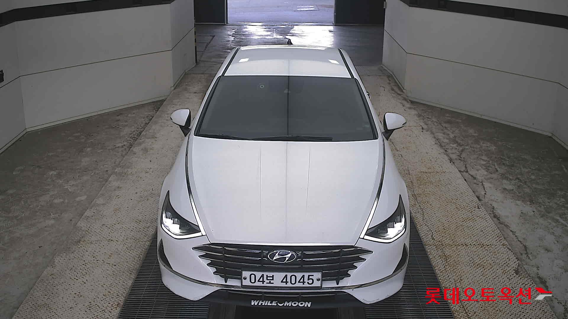 Hyundai SONATA DN8 (L) 2.0 Smart Rental Car