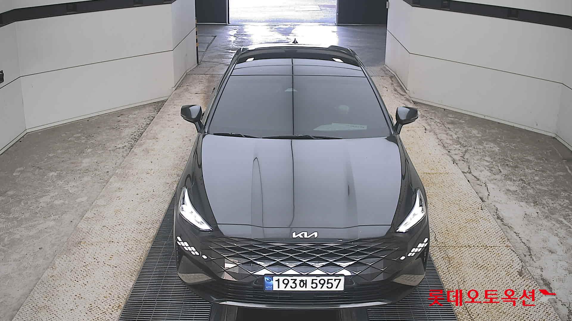 KIA K8 (H) 1.6 Noblesse