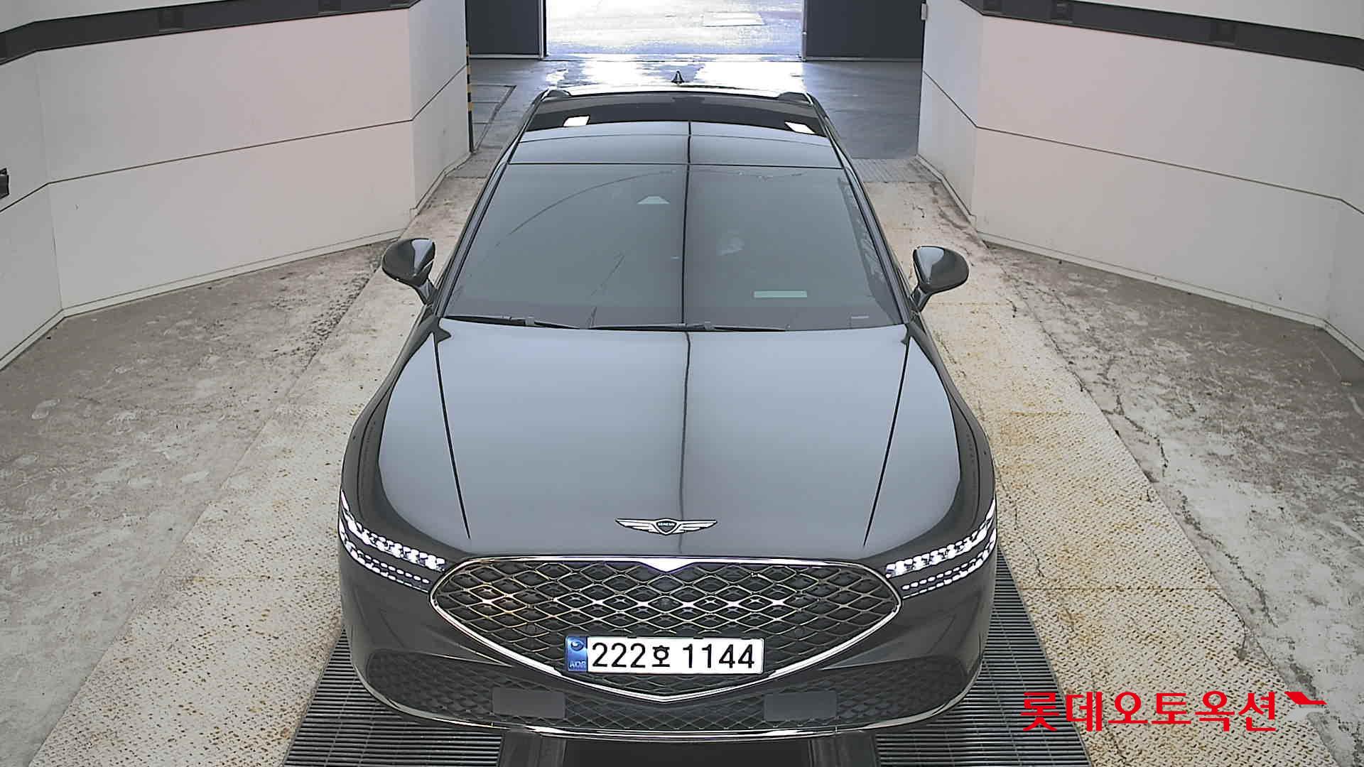 Genesis G90 (G)3.5T 20" 다이아몬드/SDS/우드 4WD AT