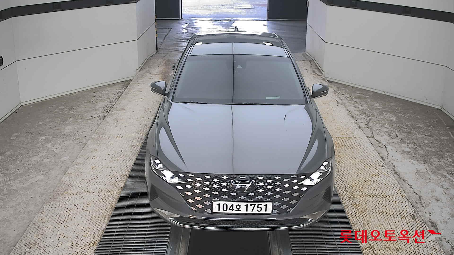 Hyundai THE NEW GRANDEUR (G) 2.5 Exclusive
