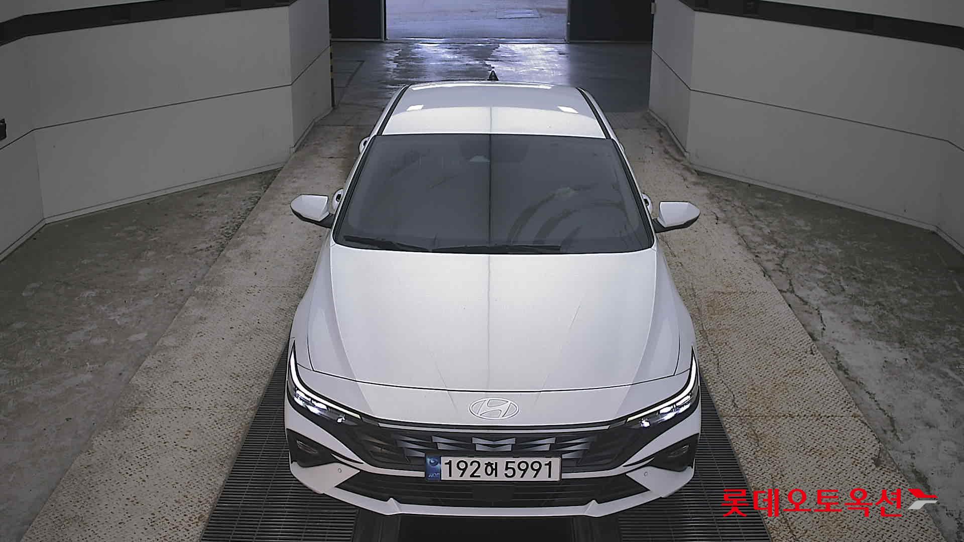 Hyundai AVANTE CN7 (G)1.6 Modern 2WD AT