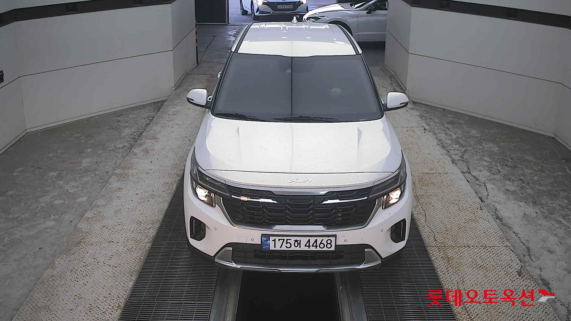 KIA SELTOS (G)1.6T Prestige 5-Seater 2WD AT