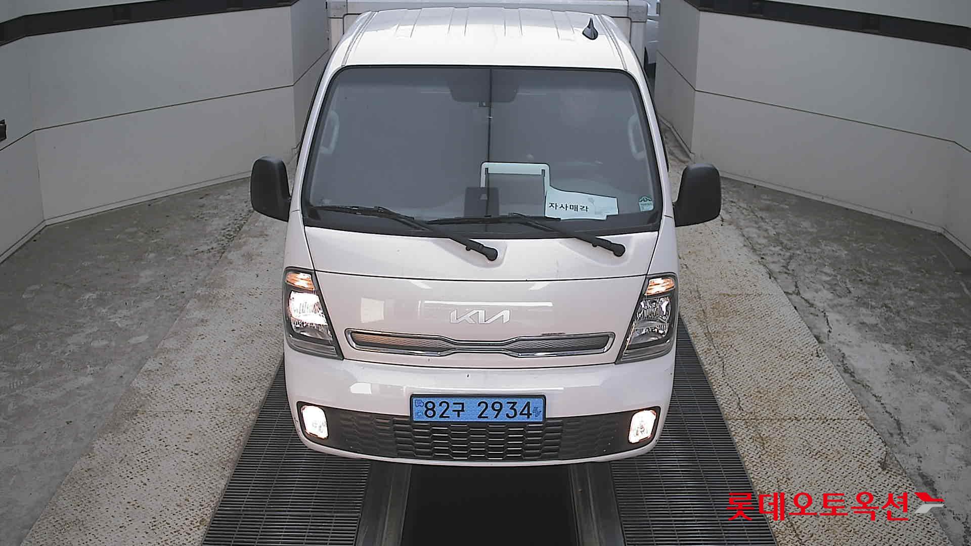 KIA BONGO (E) 1톤 특장 내장탑차 로우 배터리진단 고전압 배터리 상태 (SoH) 진단을 완료한 차량입니다.