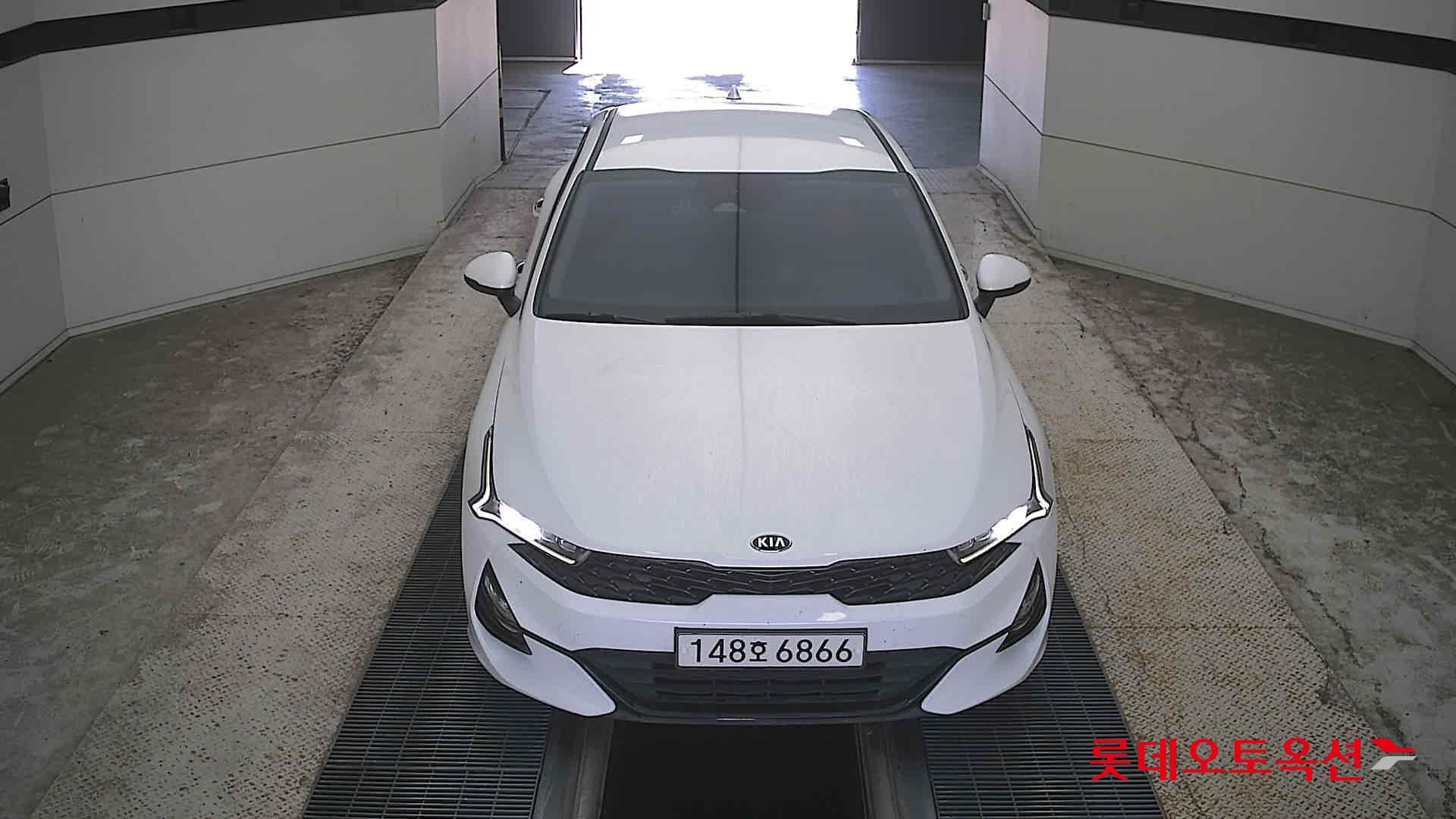 KIA INTERACTIVE K5 (G) 2.0 Prestige