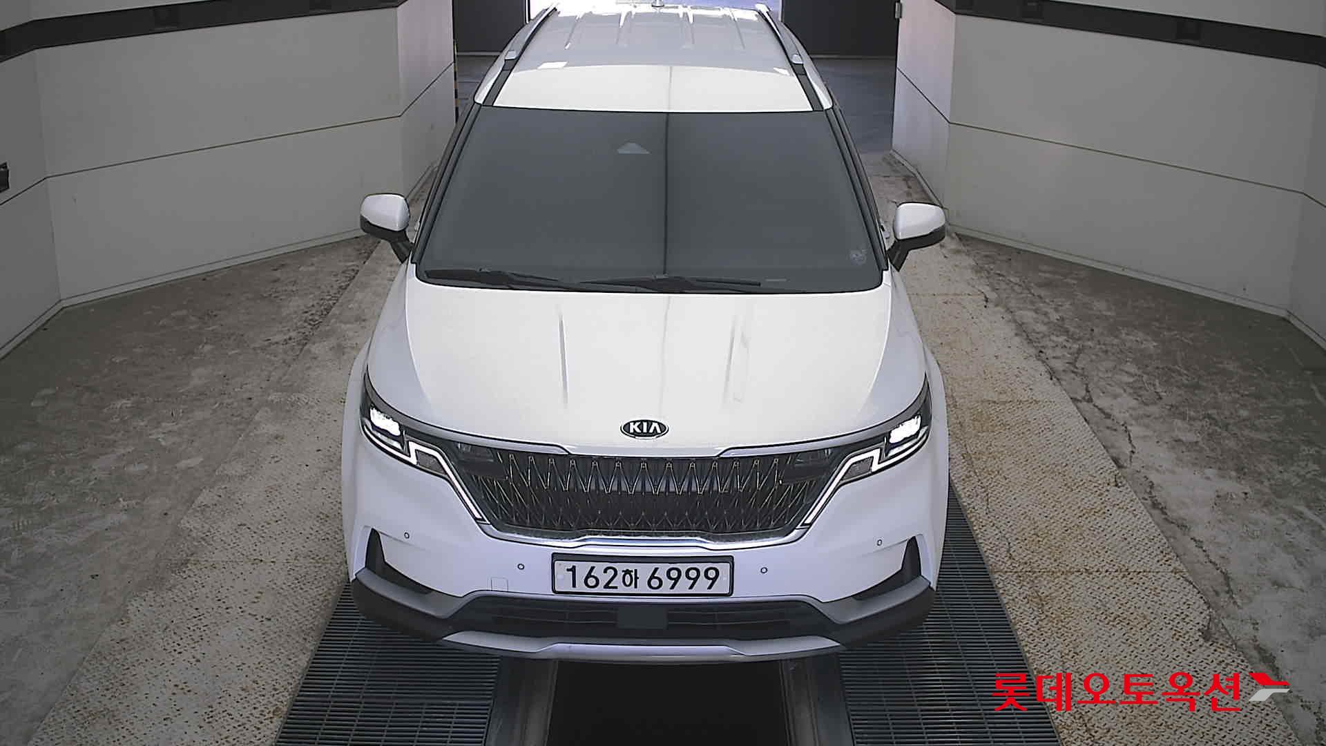 KIA CARNIVAL KA4 (D) 2.2 Prestige 9-Seater