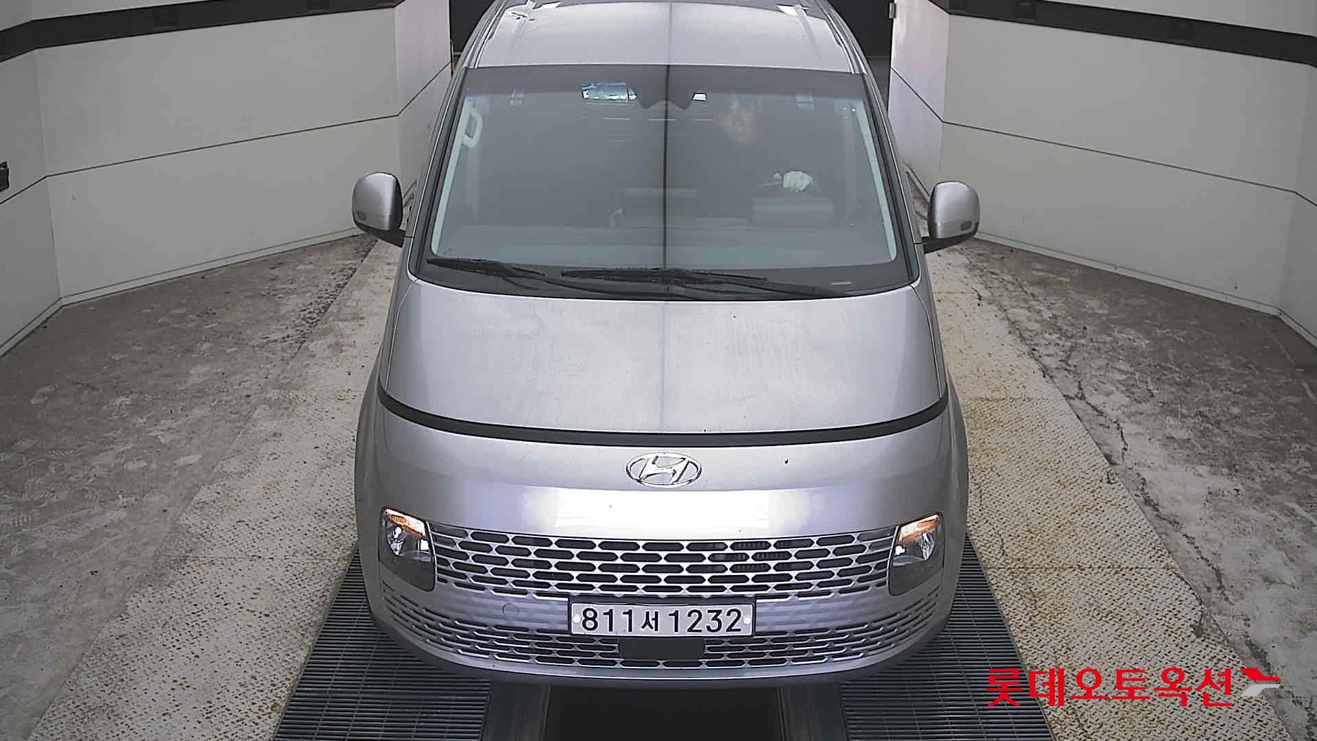 Hyundai STARIA (D) 2.2 Cargo 3-Seater Modern