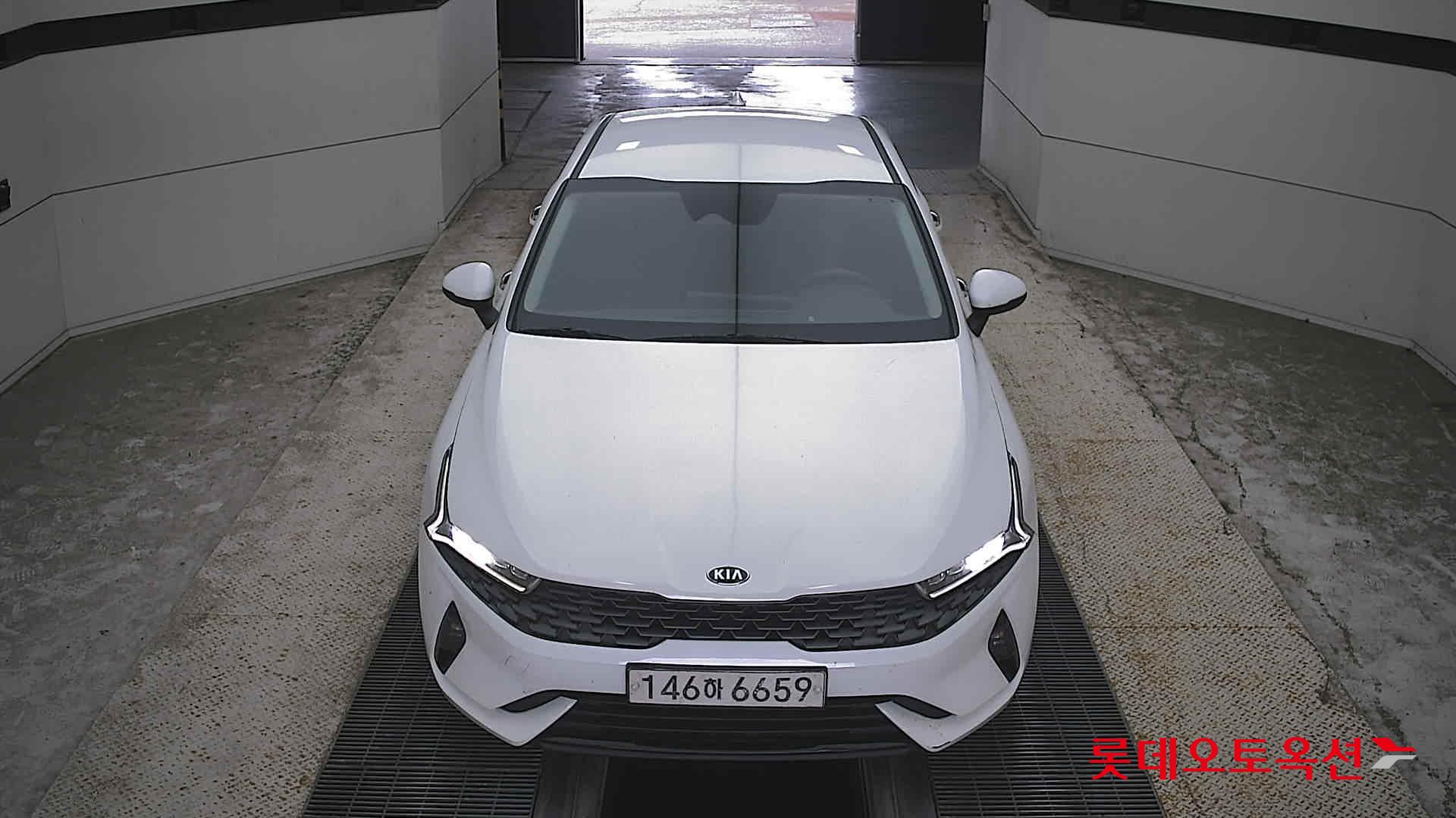 KIA INTERACTIVE K5 (H) 2.0 Trendy
