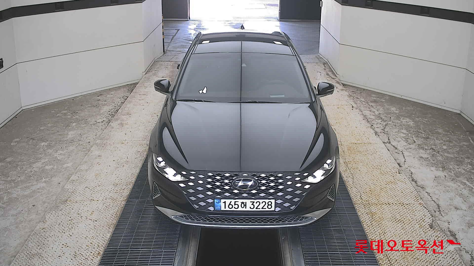 Hyundai THE NEW GRANDEUR (G) 3.3 Calligraphy