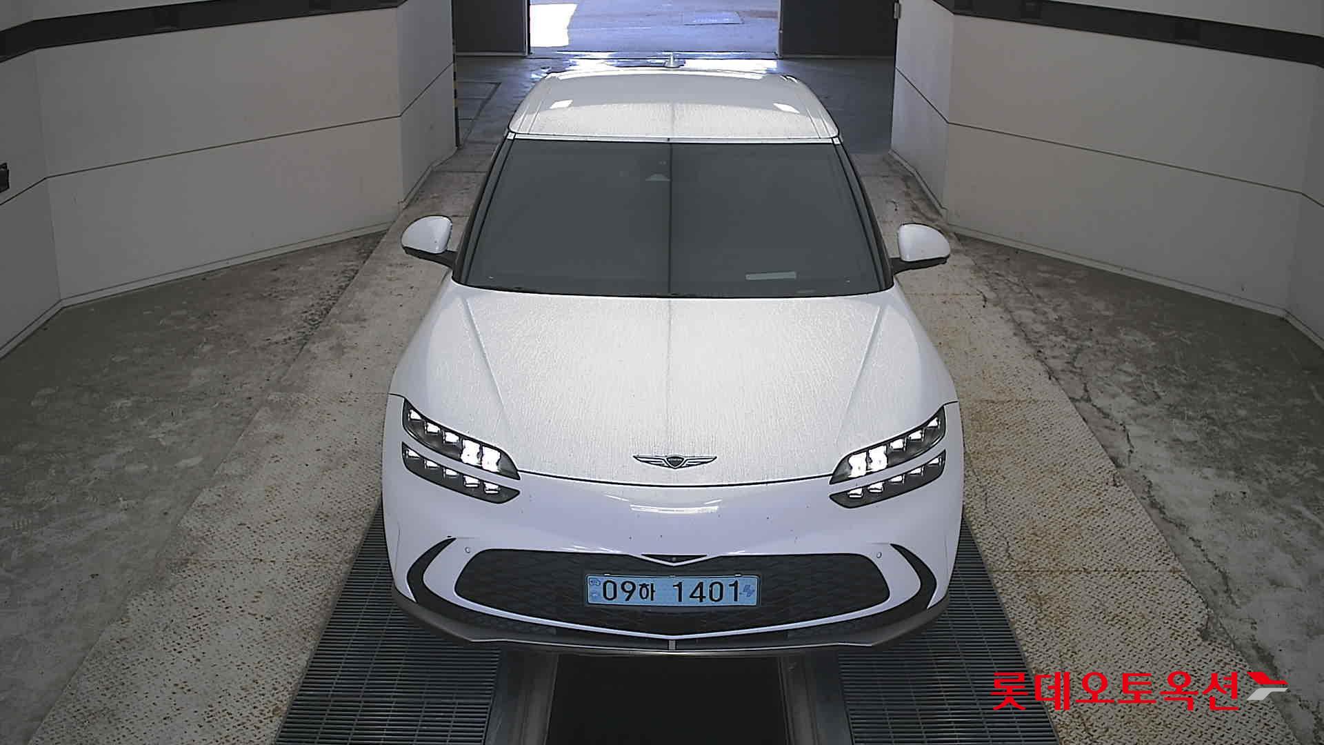 GENESIS GV60 (E) Standard 4WD