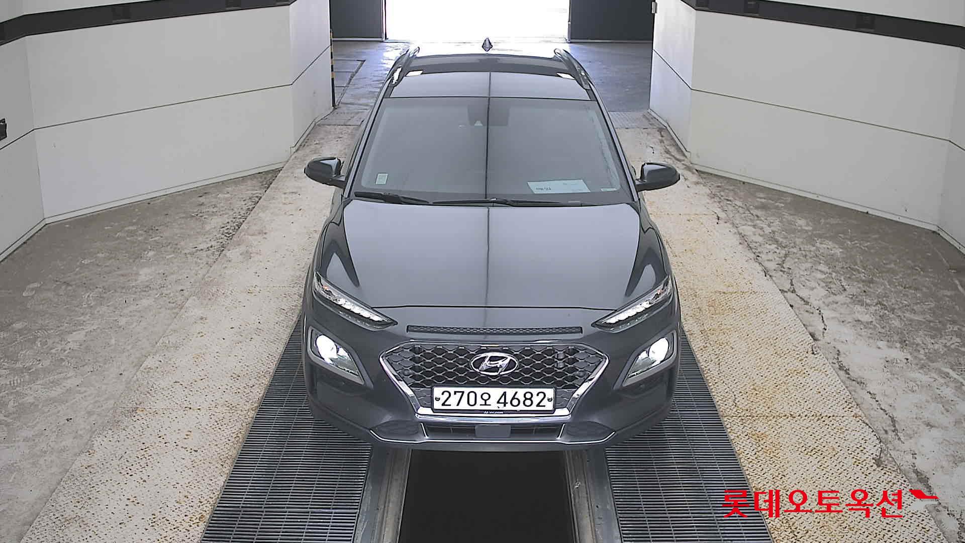 Hyundai KONA (G) 1.6 2WD PREMIUM