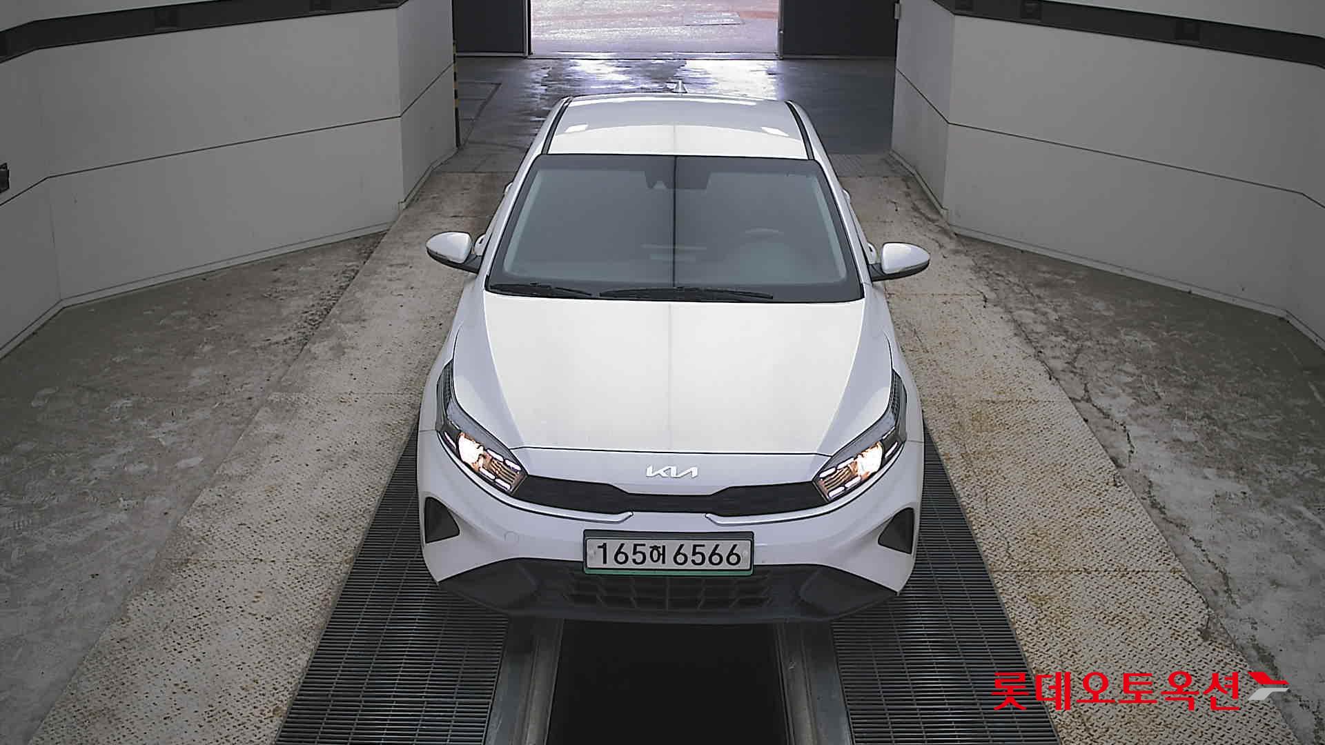 KIA THE NEW K3 (G) 1.6 Prestige