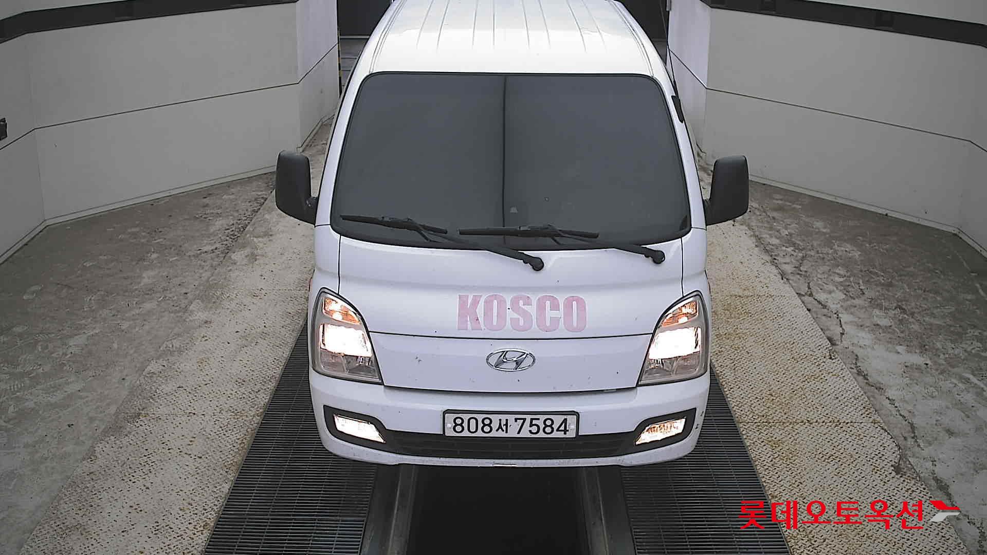 Hyundai PORTER II (D) 2.5 Double Cab Extra Long Wheelbase Smart 2WD