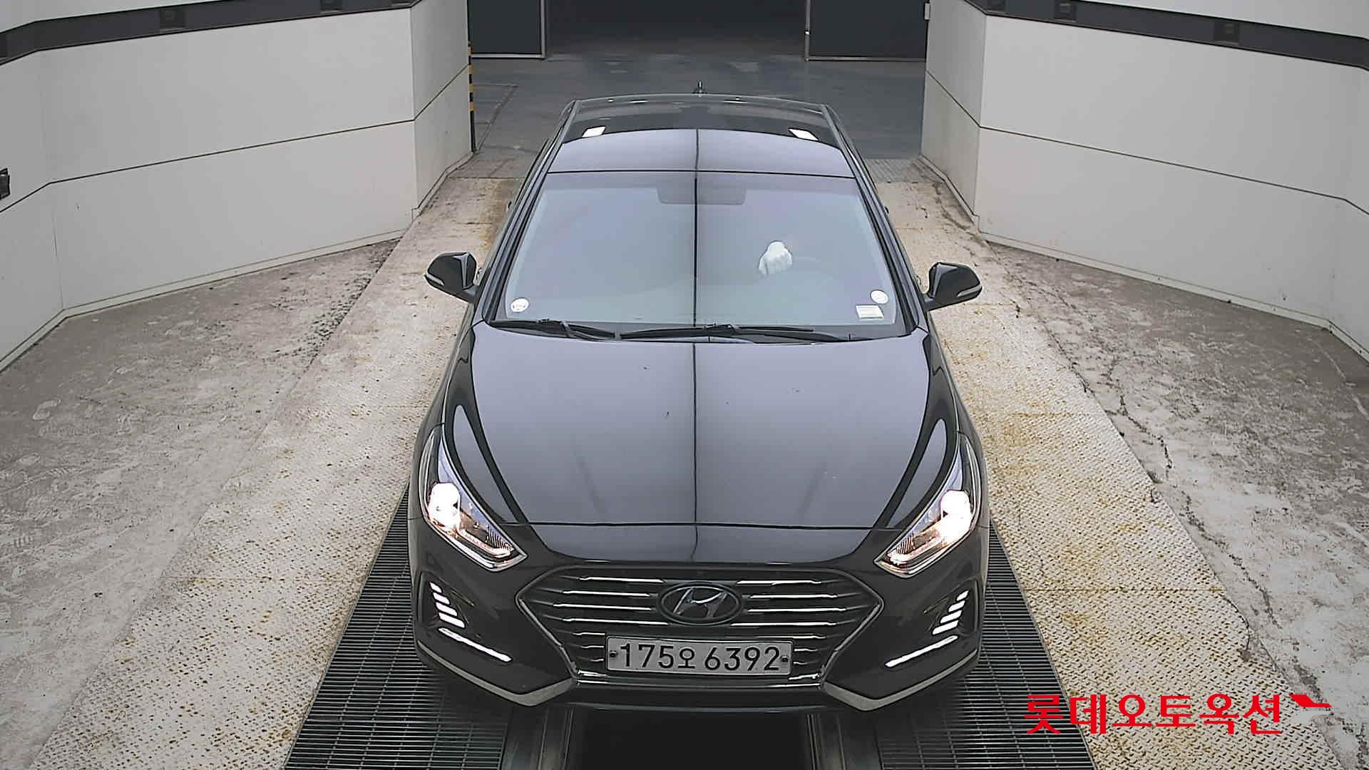 Hyundai LF SONATA NEWRISE (G) 2.0 SMART