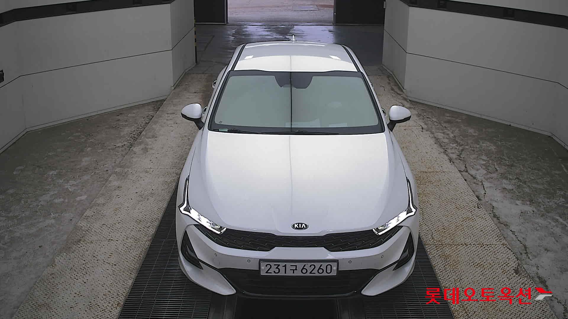 KIA INTERACTIVE K5 (G) 1.6 Turbo Signature