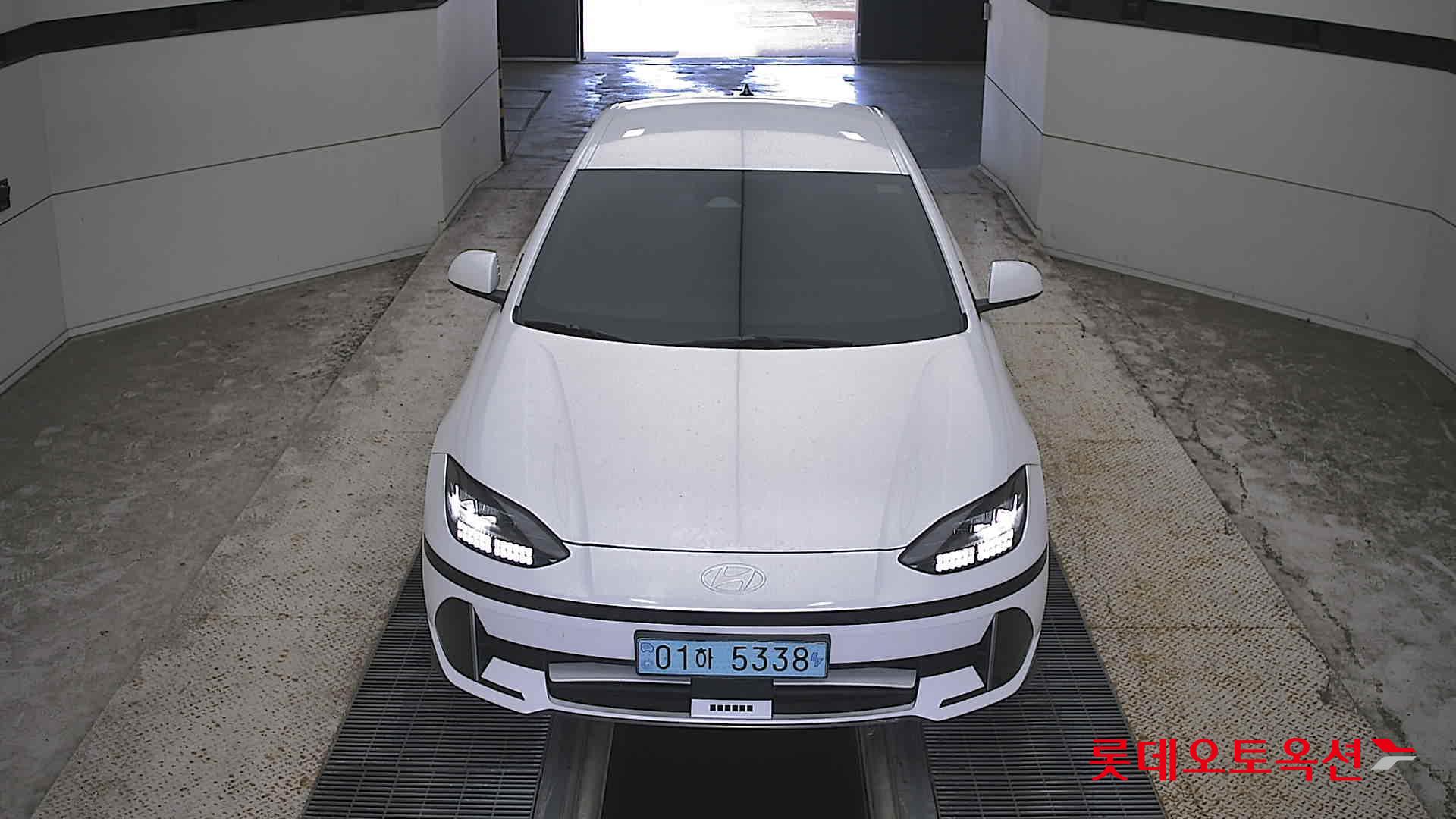 Hyundai IONIQ 6 (E) Long Range Exclusive 2WD
