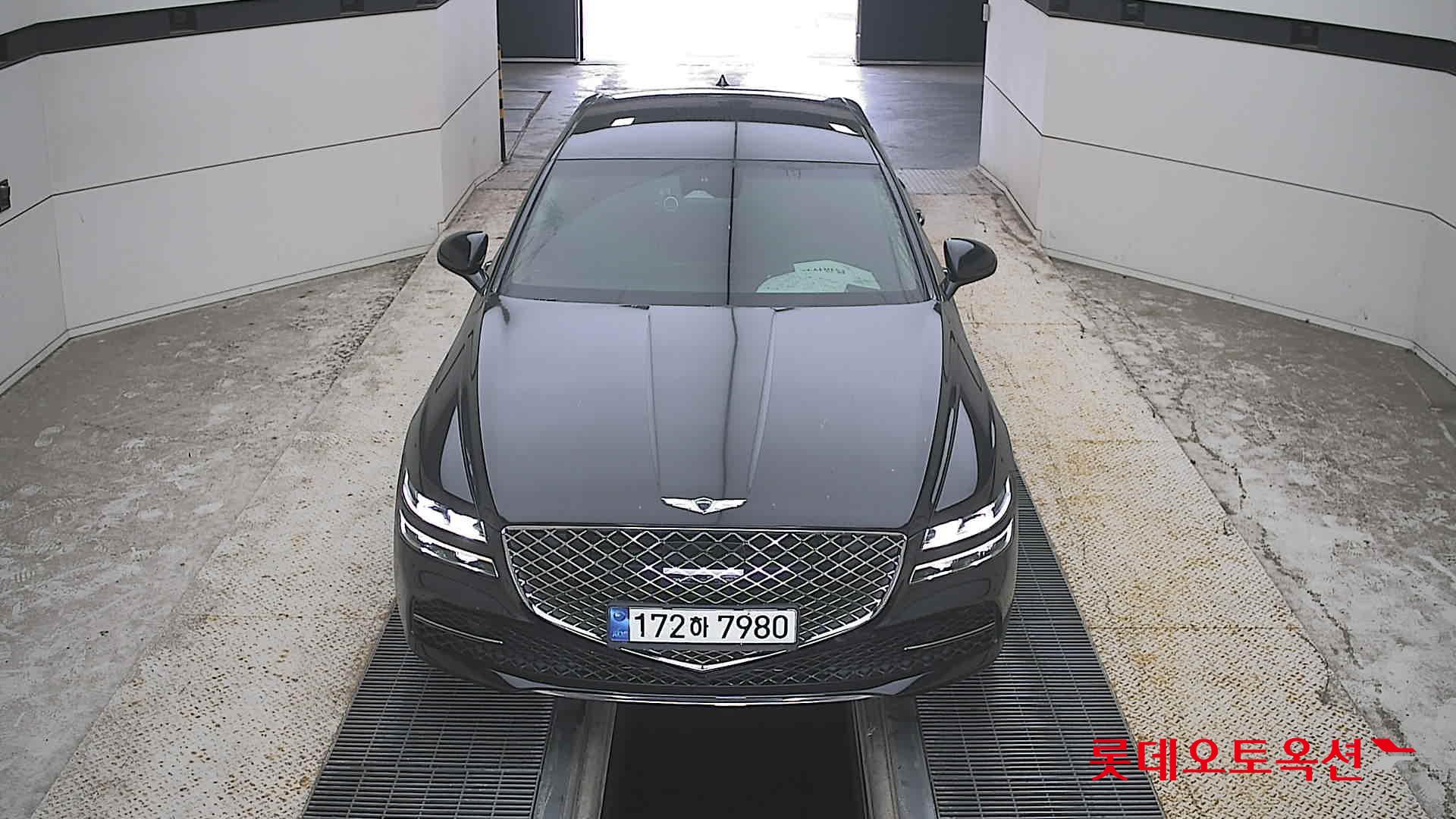 Genesis G80 (G)2.5T 18"/Base 2WD AT