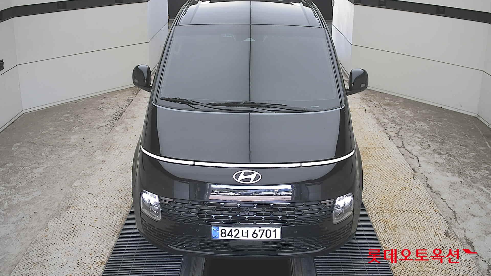 Hyundai STARIA (L)3.5 Cargo Modern 3-Seater 2WD AT